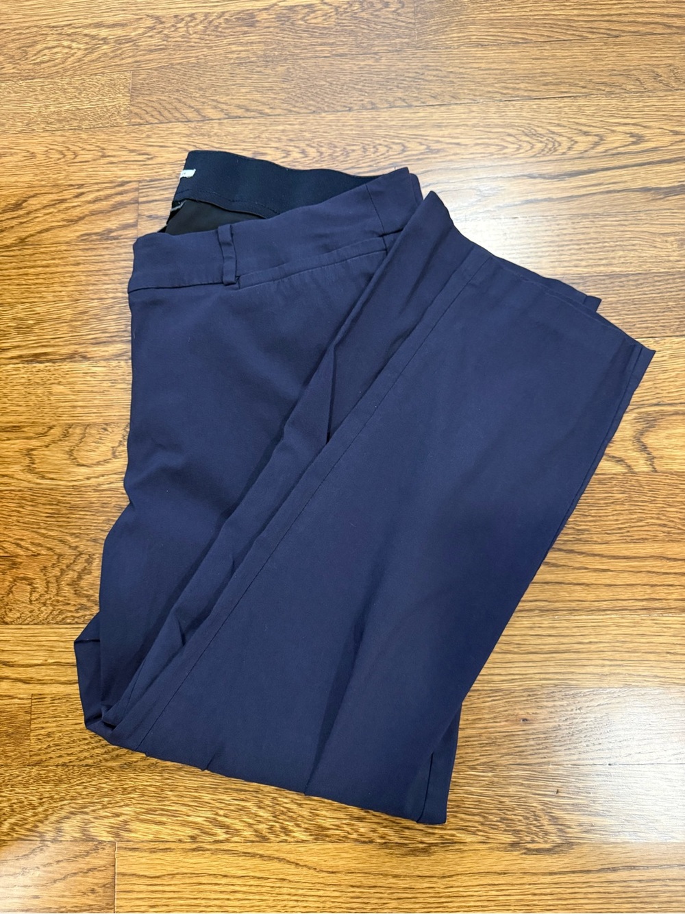 Lane Bryant. 20r. Curvy Allie. Rayon Blend. Navy Skinny Leg. Elastic Band